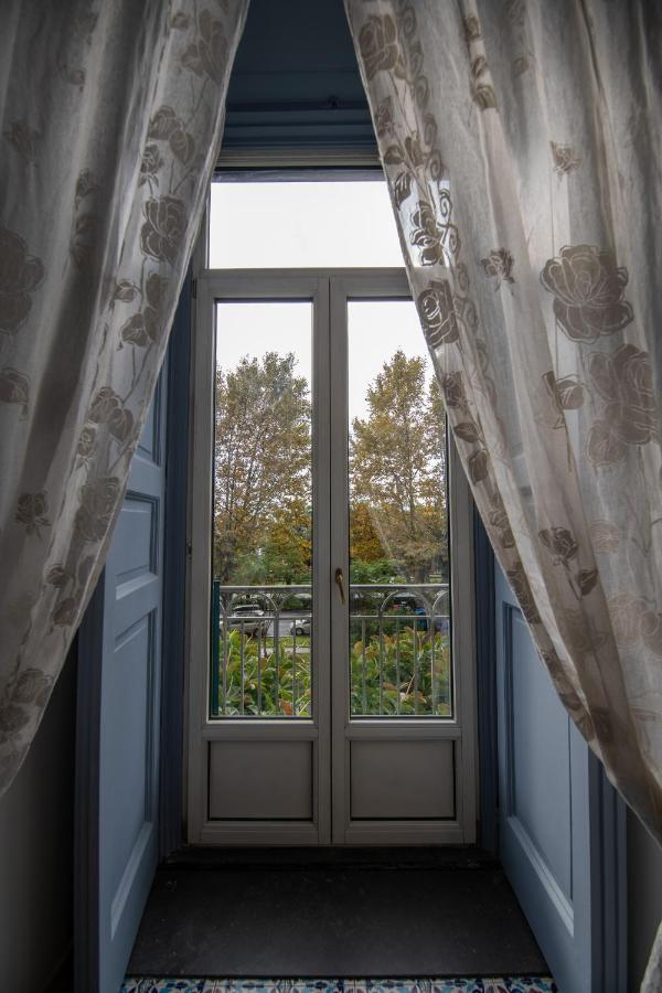ด็องเกลอแตร์ Bed & Breakfast ซาแลร์โน ภายนอก รูปภาพ